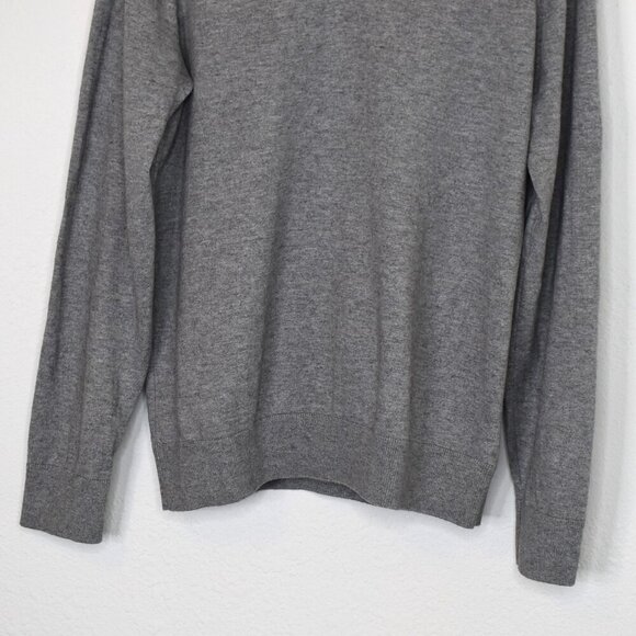 GAP Mens Sweater Sz L V-Neck Cotton Cashmere Minimalist Academia Preppy Neutral - Picture 3 of 14